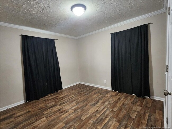 Building Photo - 6493 Tarrytown Rd