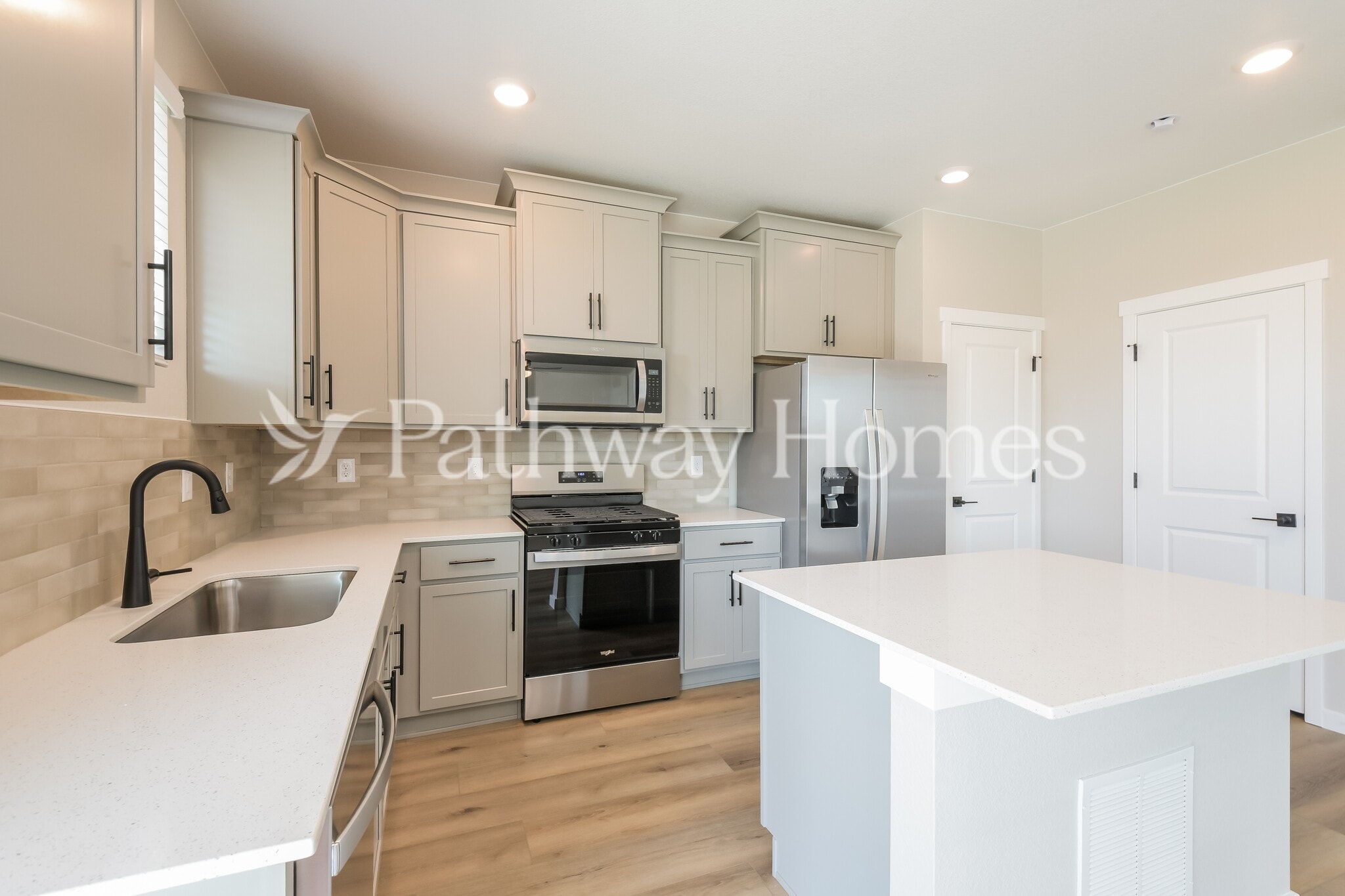 Building Photo - 9491 Yampa St