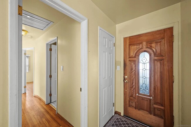 Building Photo - Chula Vista