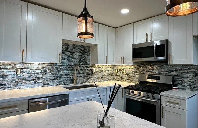 Building Photo - Available Now