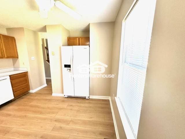 Building Photo - 661 Realm Ct W