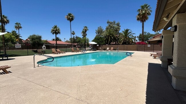 Building Photo - Chandler 3 Bed/ 2 Bath Single Story Home