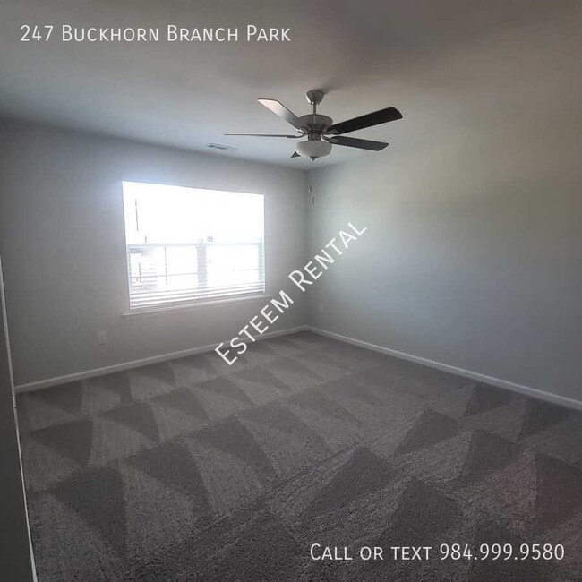 Building Photo - 247 Buckhorn Br Pk