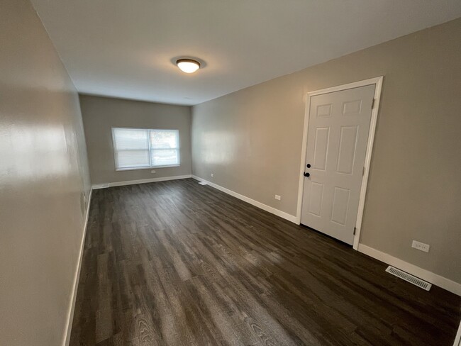 Building Photo - 1414 Ardmore Dr