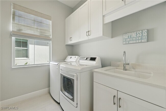 Building Photo - 9020 Mayreau Wy