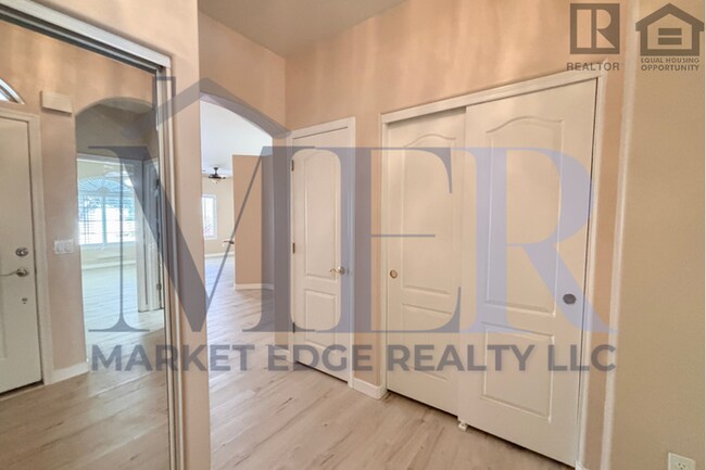 Building Photo - 2Bed/2Bath Patio Home in 55+ Community in ...