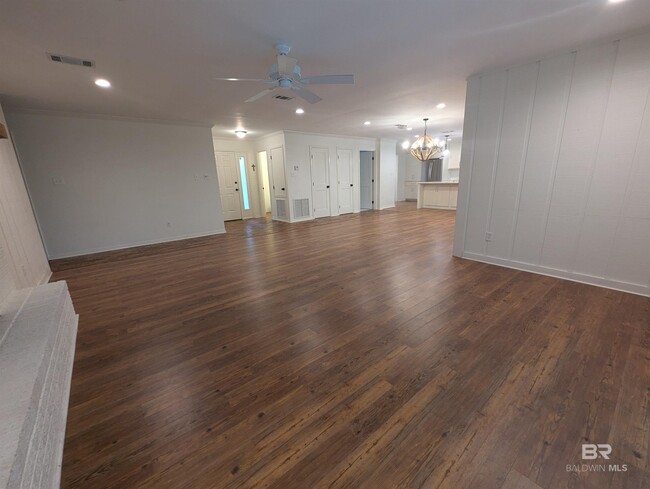 Building Photo - 507 Patlynn Dr