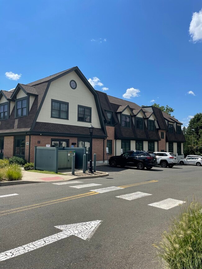 Building Photo - Maple Ridge - Building A