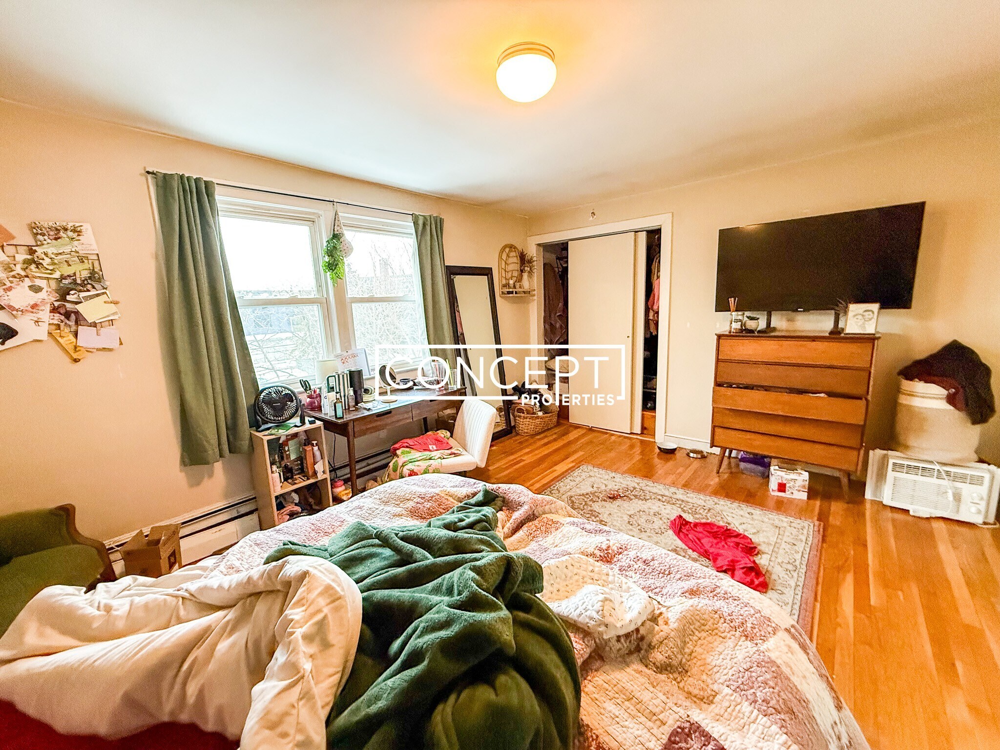 Building Photo - 22 Murdock St