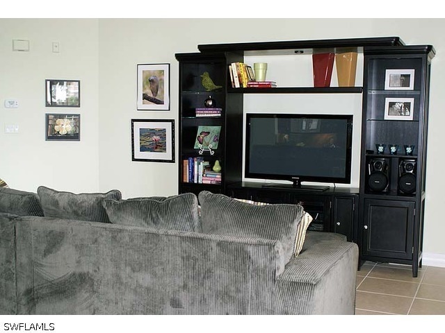 Building Photo - 451 Bayfront Pl