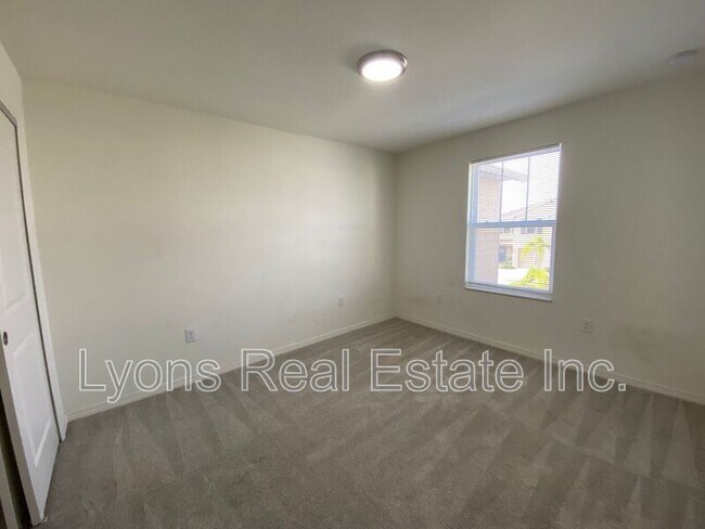 Building Photo - 15020 Caspian Tern Ct