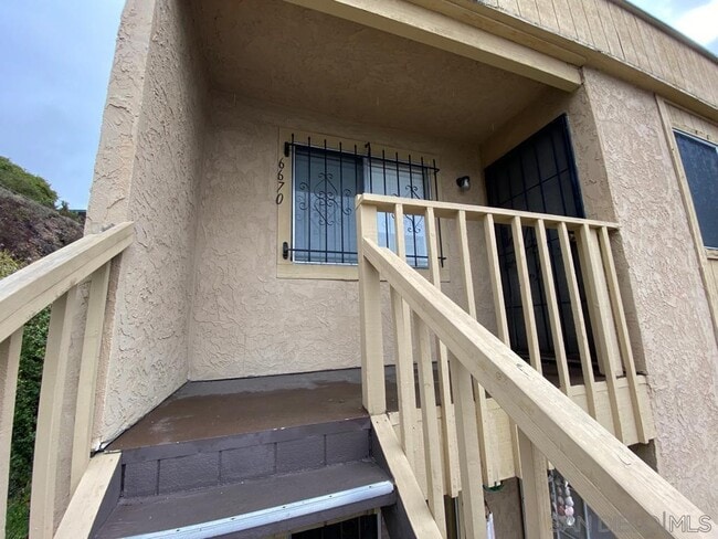 Building Photo - 6670 University Ave