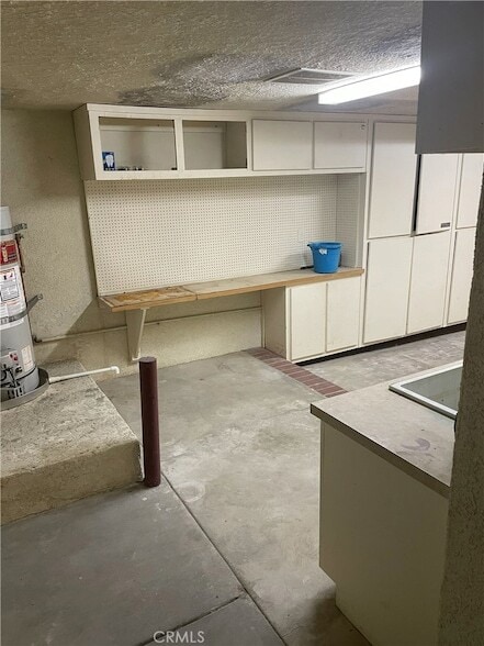 Building Photo - 138 W Canada