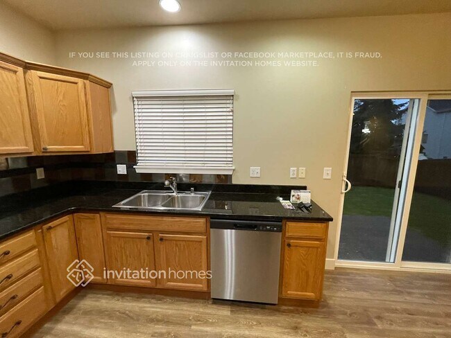 Building Photo - 14102 11th Pl W