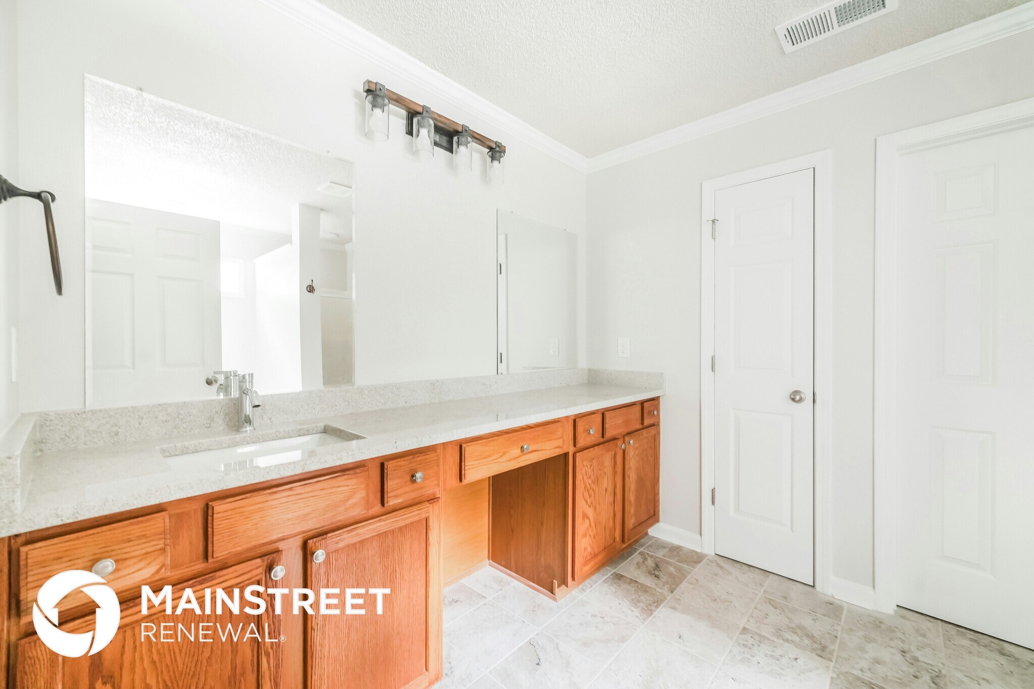 Building Photo - 4475 Feather Way