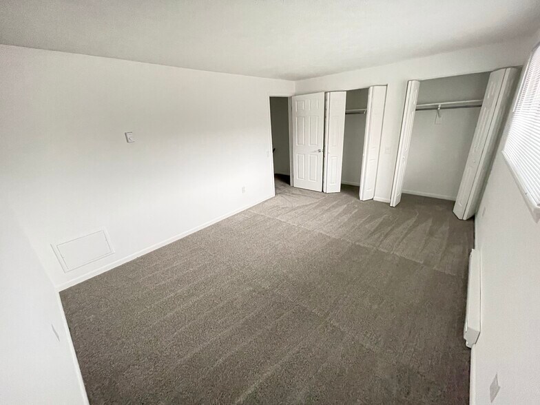 2nd Floor - Master Bedroom - 92 Autumn Chapel Way