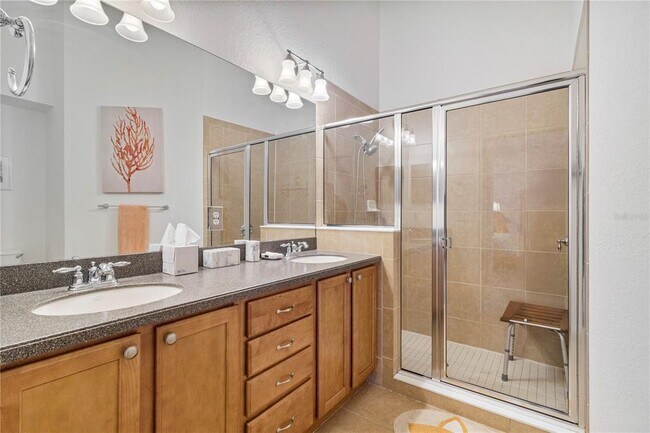 Building Photo - 3533 Lakewood Blvd