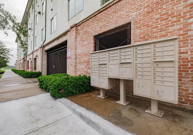 Building Photo - 3221 Elihu St