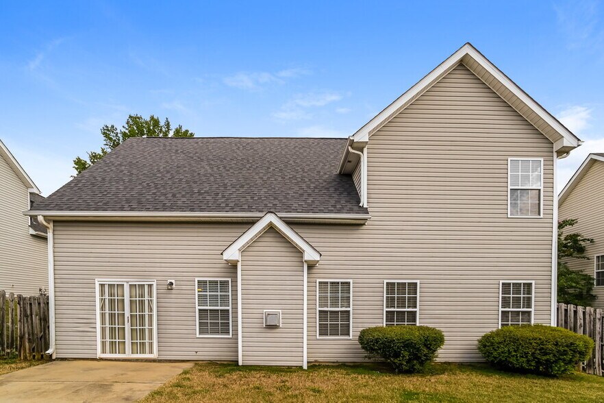 Building Photo - 2984 Clover Rd NW