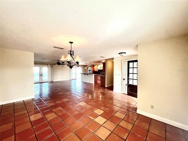 Building Photo - 4388 13th Way NE