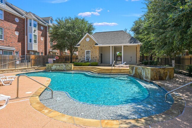 Building Photo - 305 Holleman Dr E