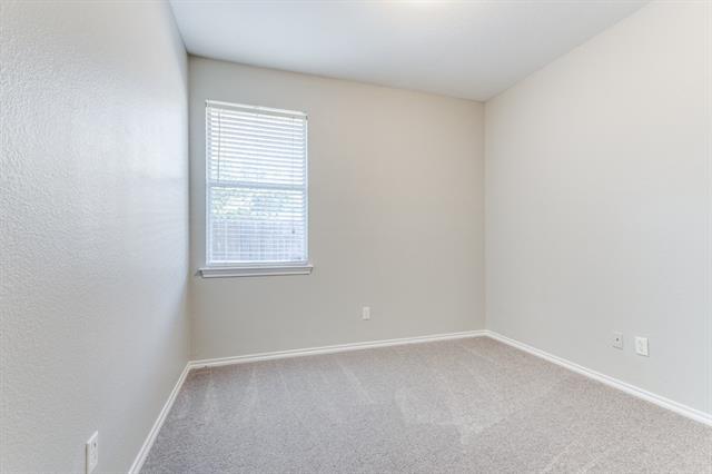 Building Photo - 2705 White Rock Dr