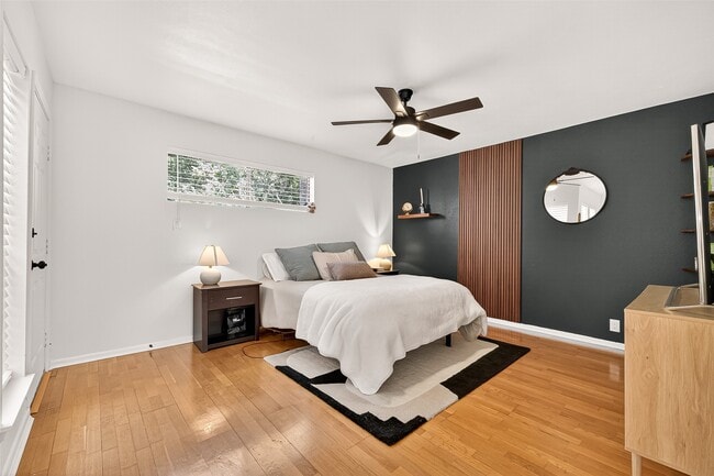 Building Photo - 1422 Chardonnay Dr