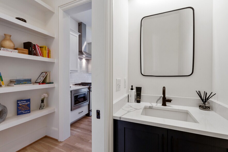 powder room - 688 Exchange St SE