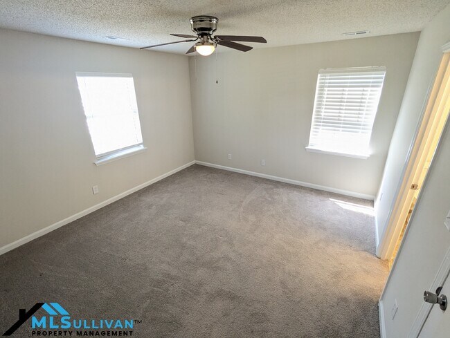 Building Photo - 4008 Ludgate Dr