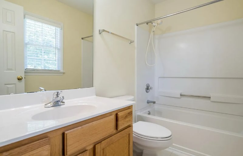 Building Photo - 5404 Goldenglow Way