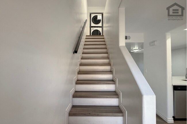 Building Photo - 2Bed/1.5Bath Condo at Cactus Rd/19th Ave! Ready for Immediate Move-In! – POOL VIEW!