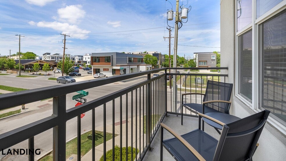 Building Photo - 4001 Ross Ave