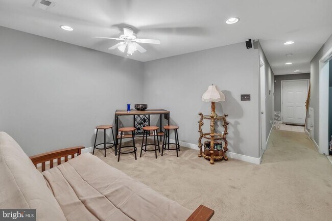 Building Photo - 6052 Ticket Way