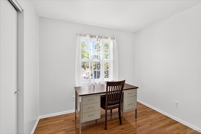 Building Photo - 354 Burncoate Dr