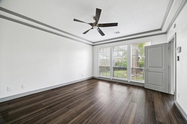 Building Photo - 18715 Big Cypress Dr