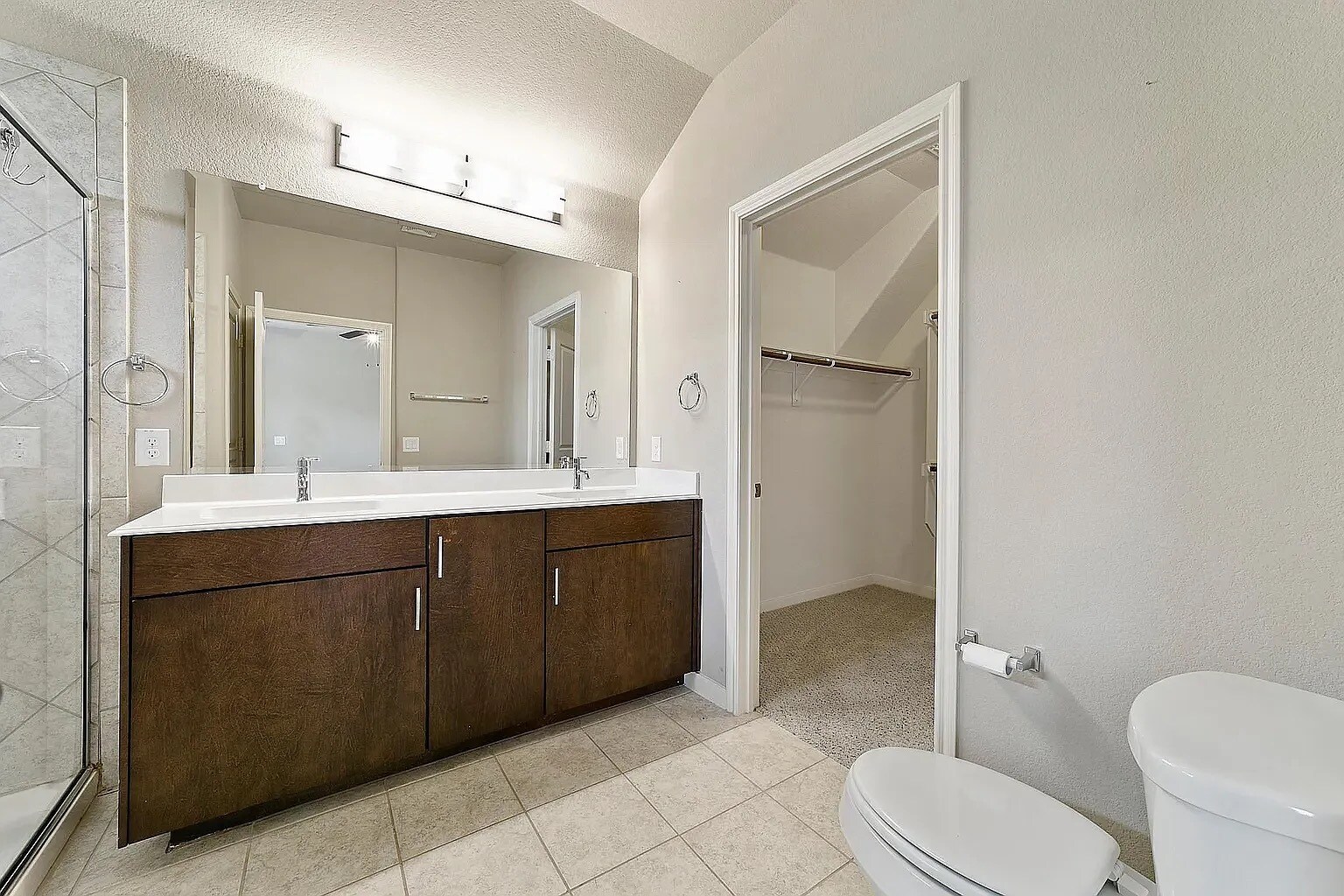 Building Photo - 485 Harding Ln