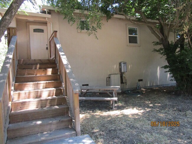 Building Photo - 4177 W Muller Rd