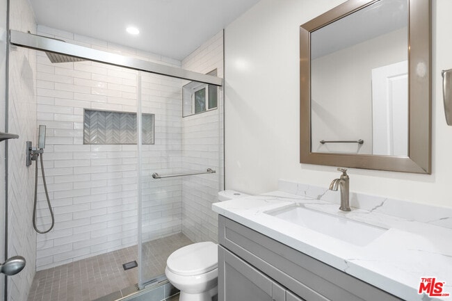 Building Photo - 12233 Killion St