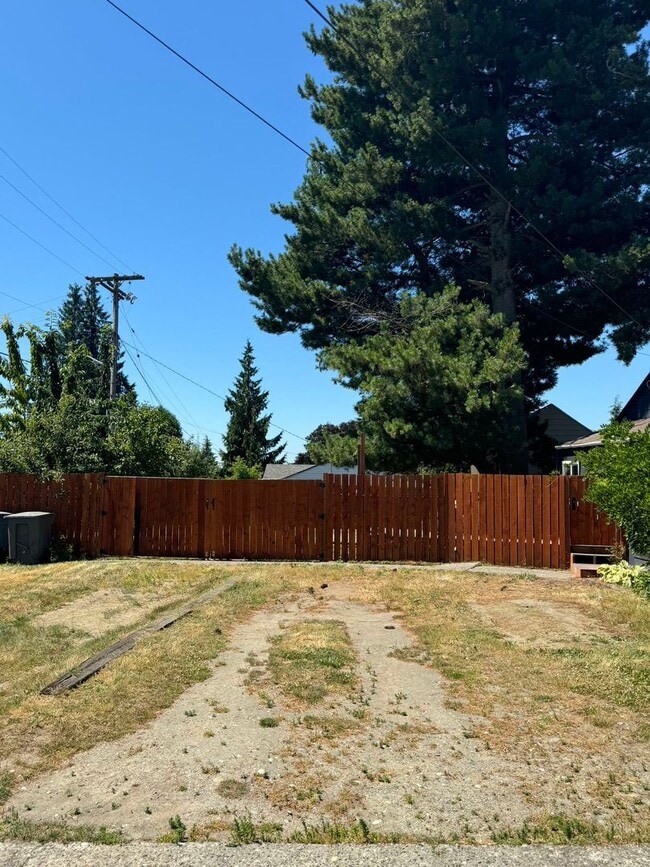 Building Photo - Great Home for rent