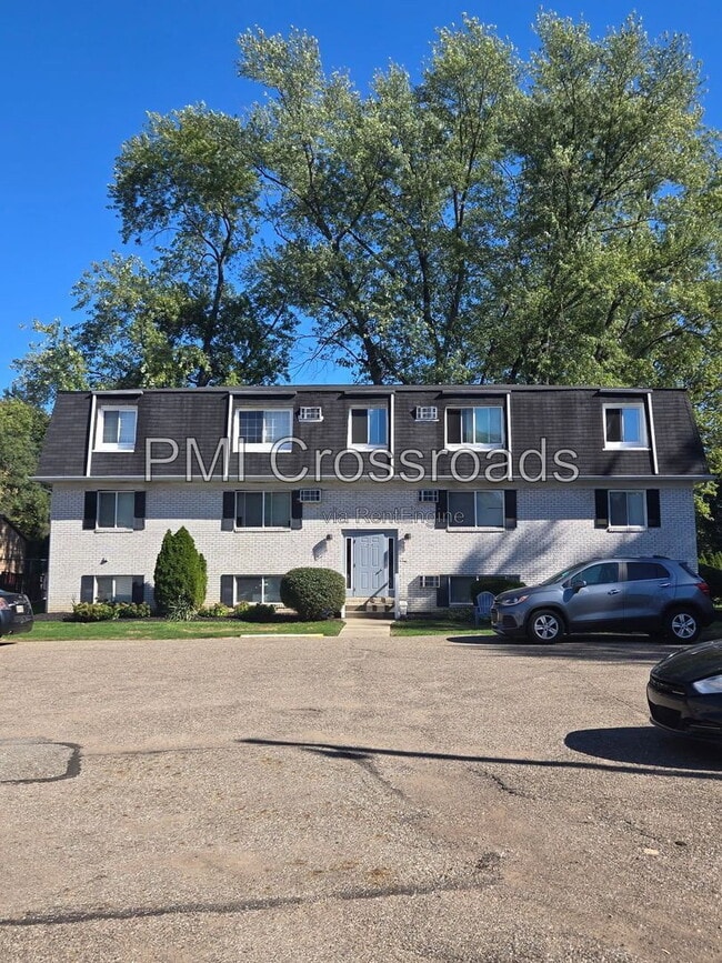 Building Photo - 1814 Whipple Ave NW