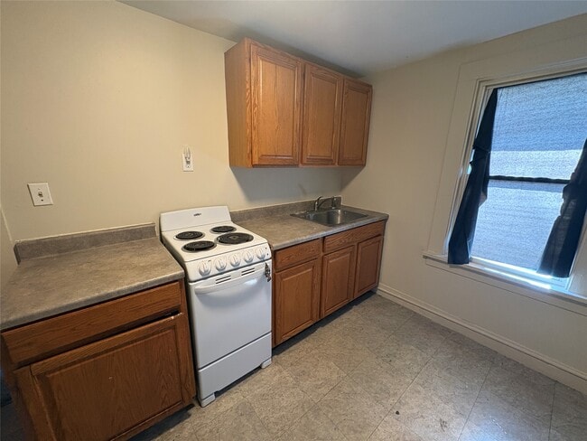 Building Photo - 508 Newark Valley-Maine Rd