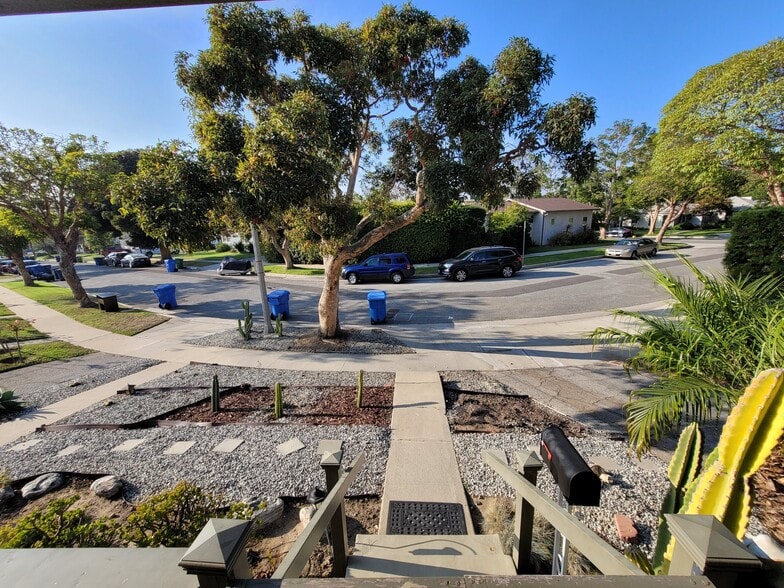 Building Photo - 10740 Galvin St