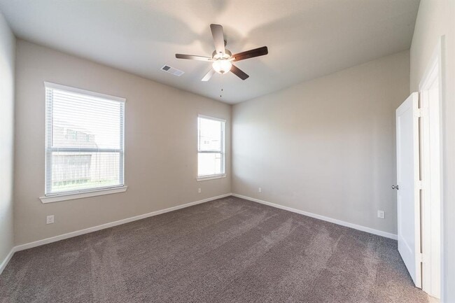 Building Photo - 3003 Hazel Pointe Trail
