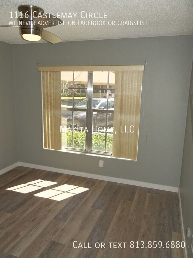 Building Photo - 1116 Castlemay Cir