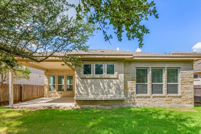 Building Photo - 5209 Mandevilla Dr