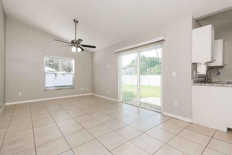 Building Photo - 3832 Peace Pipe Dr