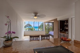 Building Photo - BEACH FRONT CONDO- Pool, spa and BBQ area