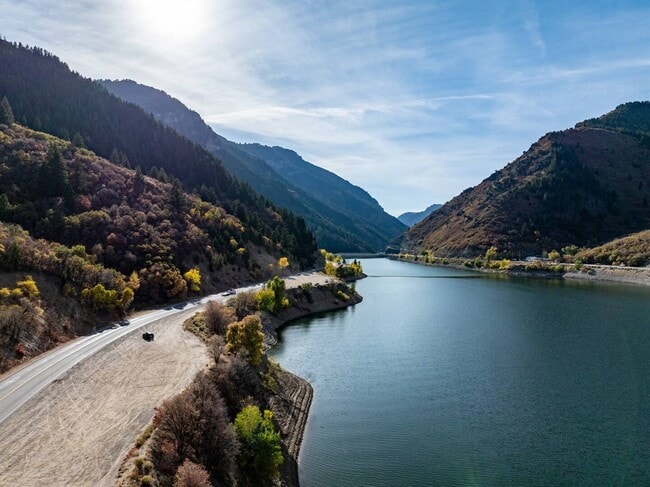 Building Photo - 3884 N 4975 E