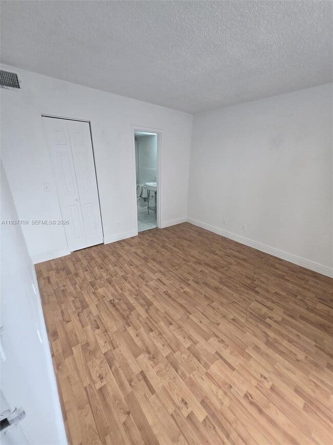 Building Photo - 13499 Biscayne Blvd