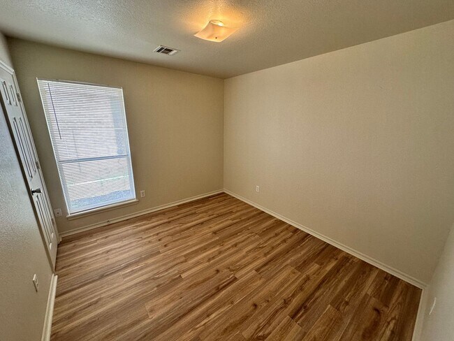 Building Photo - 3201 Conestoga Dr